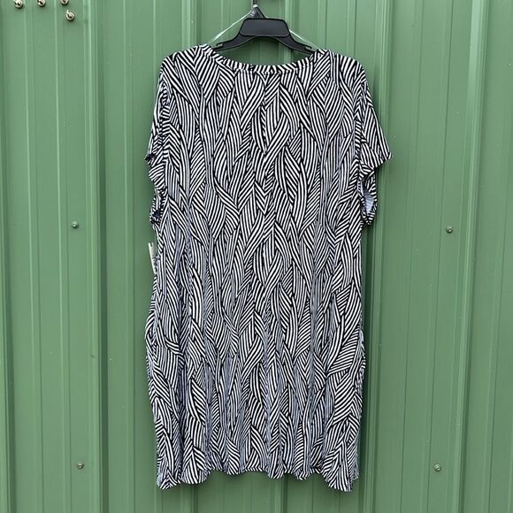 Women's Soft Stretch Swing Knit Dress, Size 4X - Picture 3 of 4